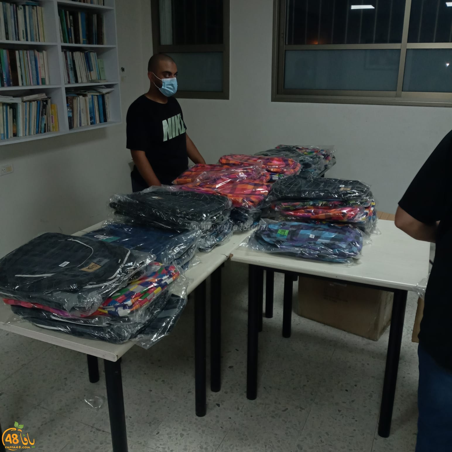 يافا: الحركة الإسلامية توزع 150 حقيبة مدرسية على الطلاب المستحقين